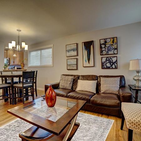 Cozy 2 Bedroom Townhouse In Northgate ซีแอตเทิล ภายนอก รูปภาพ